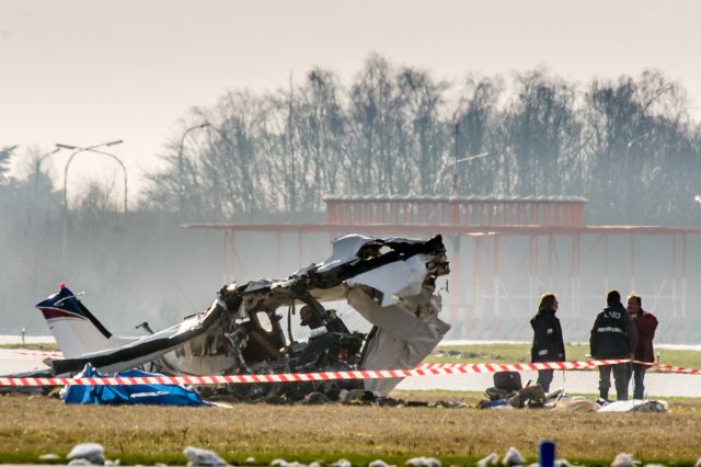 Συντριβή ελικοπτέρου στα γυρίσματα ριάλιτι στοίχισε τη ζωή σε τρεις επιβαίνοντες